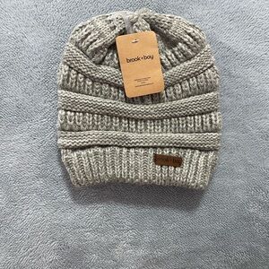 Brook and Bay Knit Beanie
